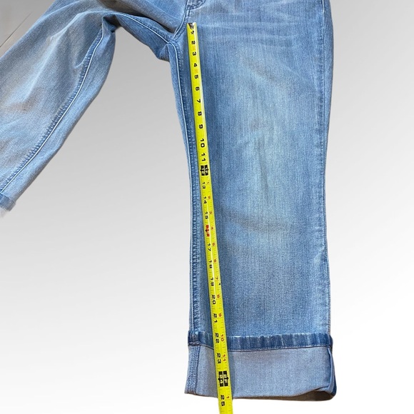 CHICOS PLATINUM DENIM ROLL CUFF ANKLE JEAN… - Picture 2 of 8